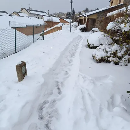 Les Fontanilles Odeillo 60 Wifi & Parking Gratuit Expose Plein Sud & Plein Pied , Draps & Serviettes De Toilettes Non Inclus, Sabanas Y Toallas No Incluidos Chalet Font-Romeu-Odeillo-Via