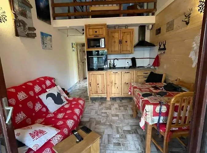 Les Fontanilles Odeillo 60 Wifi & Parking Gratuit Expose Plein Sud & Plein Pied , Draps & Serviettes De Toilettes Non Inclus, Sabanas Y Toallas No Incluidos Font-Romeu-Odeillo-Via